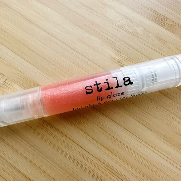 Stila Lip Glaze Gloss in Kaleidoscope New - Picture 3 of 3